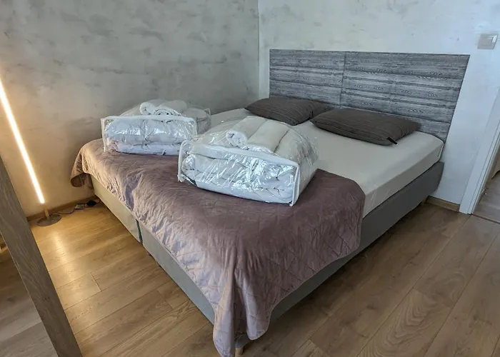 Kalwaryjska Spot Apartment In A Good Location